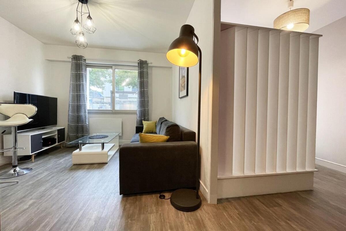 Le Chasles For 2 Persons Apartment Chartres Bagian luar foto