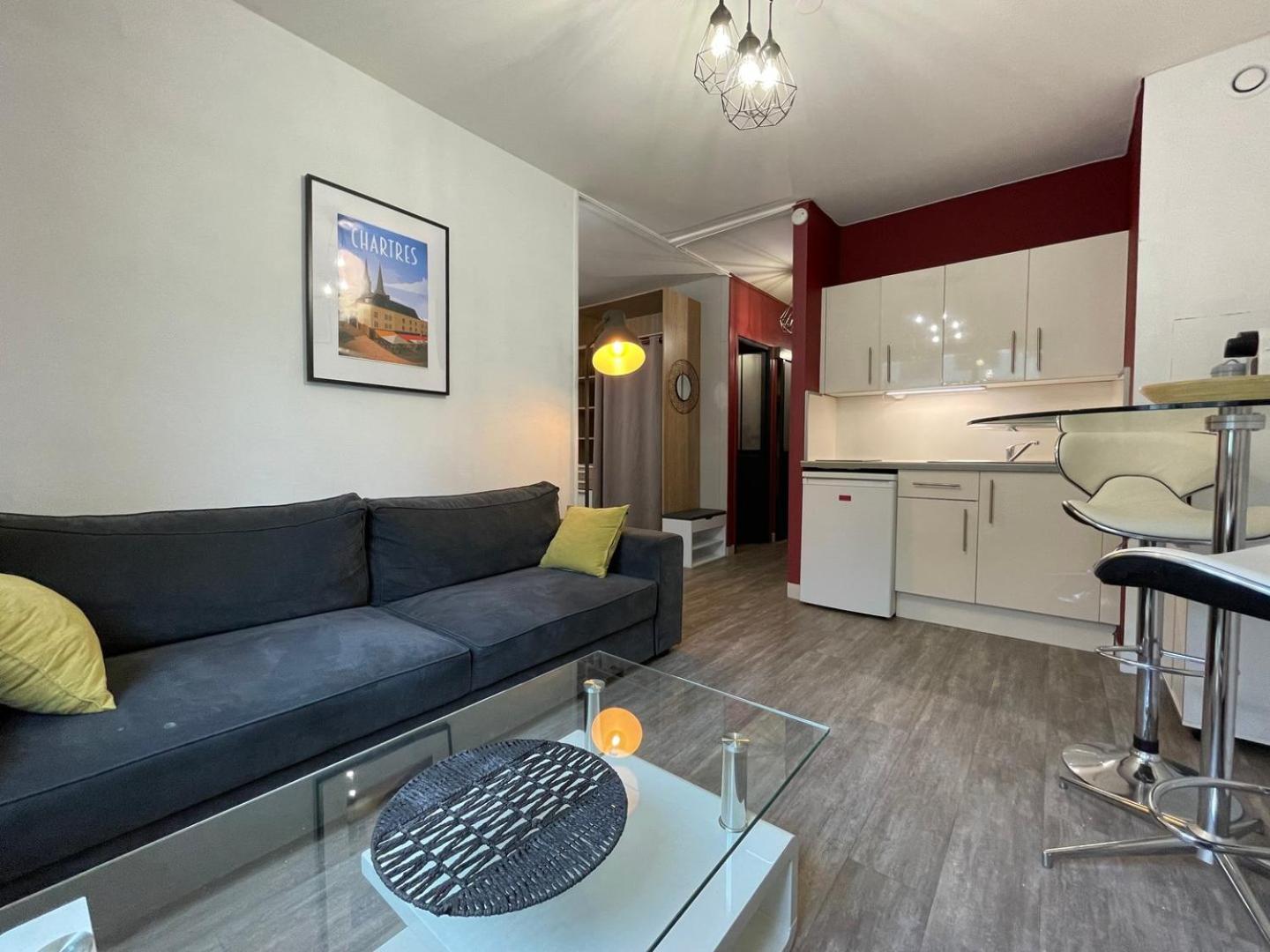 Le Chasles For 2 Persons Apartment Chartres Bagian luar foto